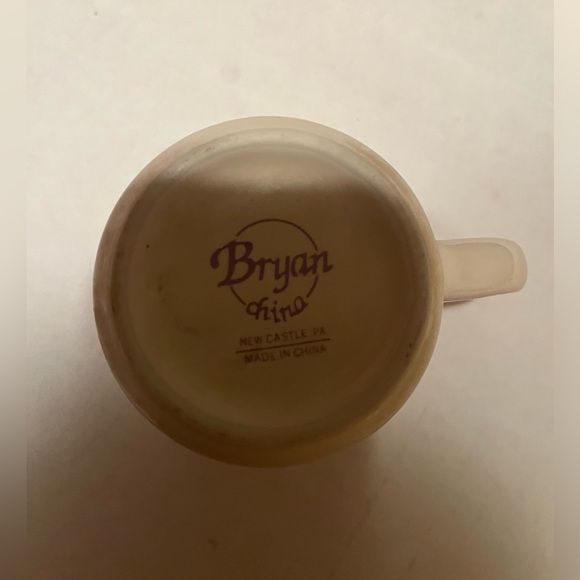 Morton Salt Girl coffee Mug. - Picture 3 of 3